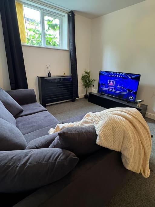 Luxury Cozy 3 Bed Apartment 5Mins From City - Free Parking! Nottingham Eksteriør bilde
